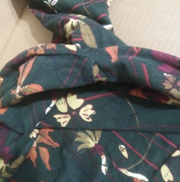 Lularoe TC Leggings - Picture 2 of 5